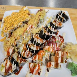 Yummy Teriyaki & Sushi - 4 Rolls (Snow mountain, Popcorn, Godzilla, Rainbow)