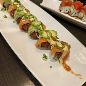 Sage 400 Japanese Cuisine - Sage roll - Japanese Near Me - Houston, Texas Sage 400 Japanese Cuisine - Sage roll - Japanese Near Me - Houston, Texas