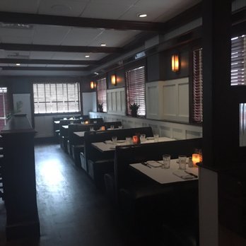 Mim's Restaurant - American Near Me - Roslyn Heights, New York Mim's Restaurant - American Near Me - Roslyn Heights, New York