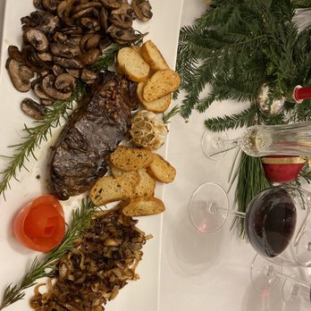 Chef Linzione - 28 day aged steak - Personal Chefs Near Me Chef Linzione - 28 day aged steak - Personal Chefs Near Me