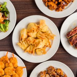 Lin's Grand Buffet