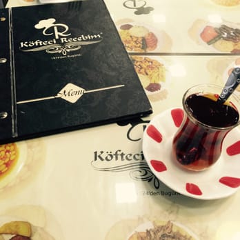Köfteci Recebim - Tea at Köfteci Recebim Restaurant, post kofte. - Meatballs Near Me - Istanbul, 34 Köfteci Recebim - Tea at Köfteci Recebim Restaurant, post kofte. - Meatballs Near Me - Istanbul, 34
