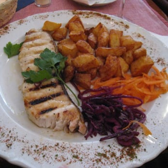 Casa-Madeira - Portuguese Near Me - Hamburg, HH