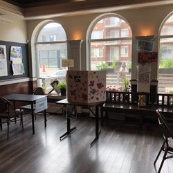 Le Dépot - Centre Communautaire d'Alimentation - A spot to practice voting in order to decrease anxiety. So smart!