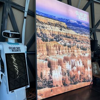 Sky Nova - robots and a backdrop for the musician later - Bars Near Me - Cannonville, Utah