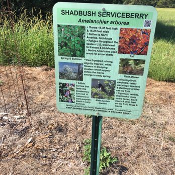 Chattahoochee Pointe Park - Typical orchard crop sign - Parks Near Me - Suwanee, Georgia