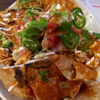 Eureka! - Chicken nachos - American Near Me - Berkeley, California