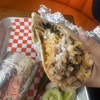 Taqueria el Azteca - Super asada burrito - Mexican Near Me - Stockton, California Taqueria el Azteca - Super asada burrito - Mexican Near Me - Stockton, California