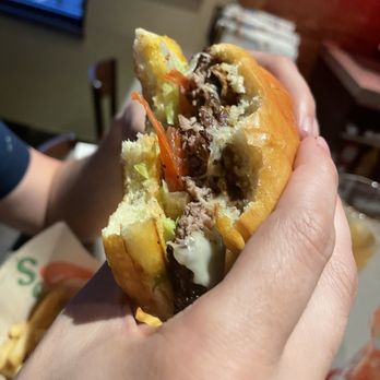 Chili's - Mushroom Swiss Burger - Tex-Mex Near Me - Frederick, Maryland