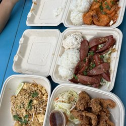 Plate Lunch Marketplace - Lunch from 2 food trucks @ Plate lunch Marketplace
