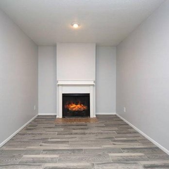 Fox Creek Apartments - 2B 1.25B Living Area - Apartments Near Me - Layton, Utah
