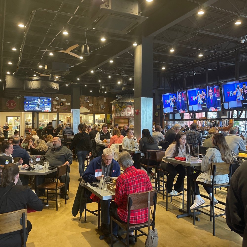 Maggies Farm - Cool vibes - Bars Near Me - Middleton, Massachusetts Maggies Farm - Cool vibes - Bars Near Me - Middleton, Massachusetts
