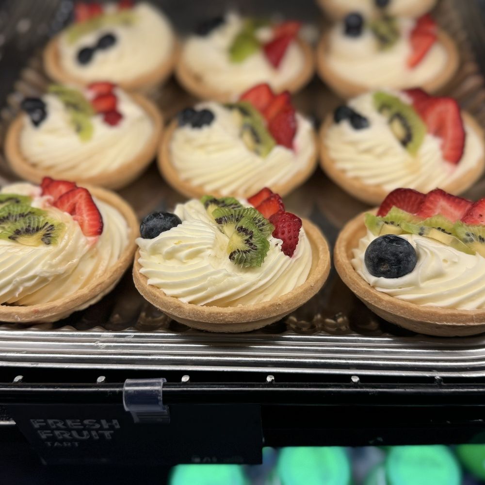 Kneaders Bakery & Cafe - Fruit Tart - Bakeries Near Me - Mesa, Arizona Kneaders Bakery & Cafe - Fruit Tart - Bakeries Near Me - Mesa, Arizona