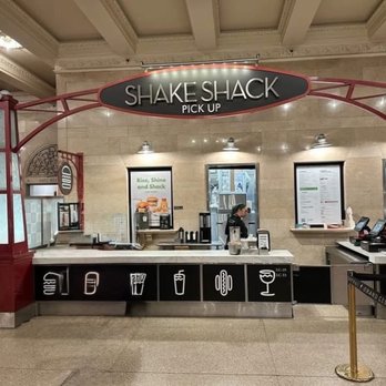 Shake Shack Grand Central Terminal - SHAKE SHACK - Burgers Near Me - New York, New York Shake Shack Grand Central Terminal - SHAKE SHACK - Burgers Near Me - New York, New York