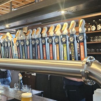 Pelican Brewing - Cannon Beach - Burgers Near Me - Cannon Beach, Oregon Pelican Brewing - Cannon Beach - Burgers Near Me - Cannon Beach, Oregon