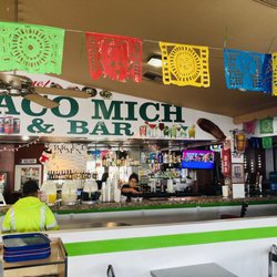 Taco Mich & Bar 4 - Bar area