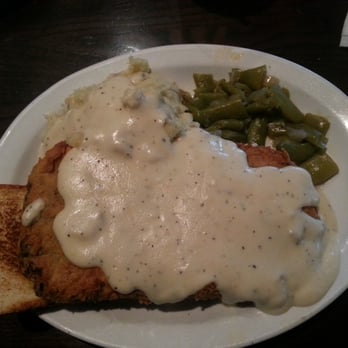 Cheddar's Scratch Kitchen - Country fried steak with mash potatoes and green beens. - American Near Me - Fayetteville, North Carolina