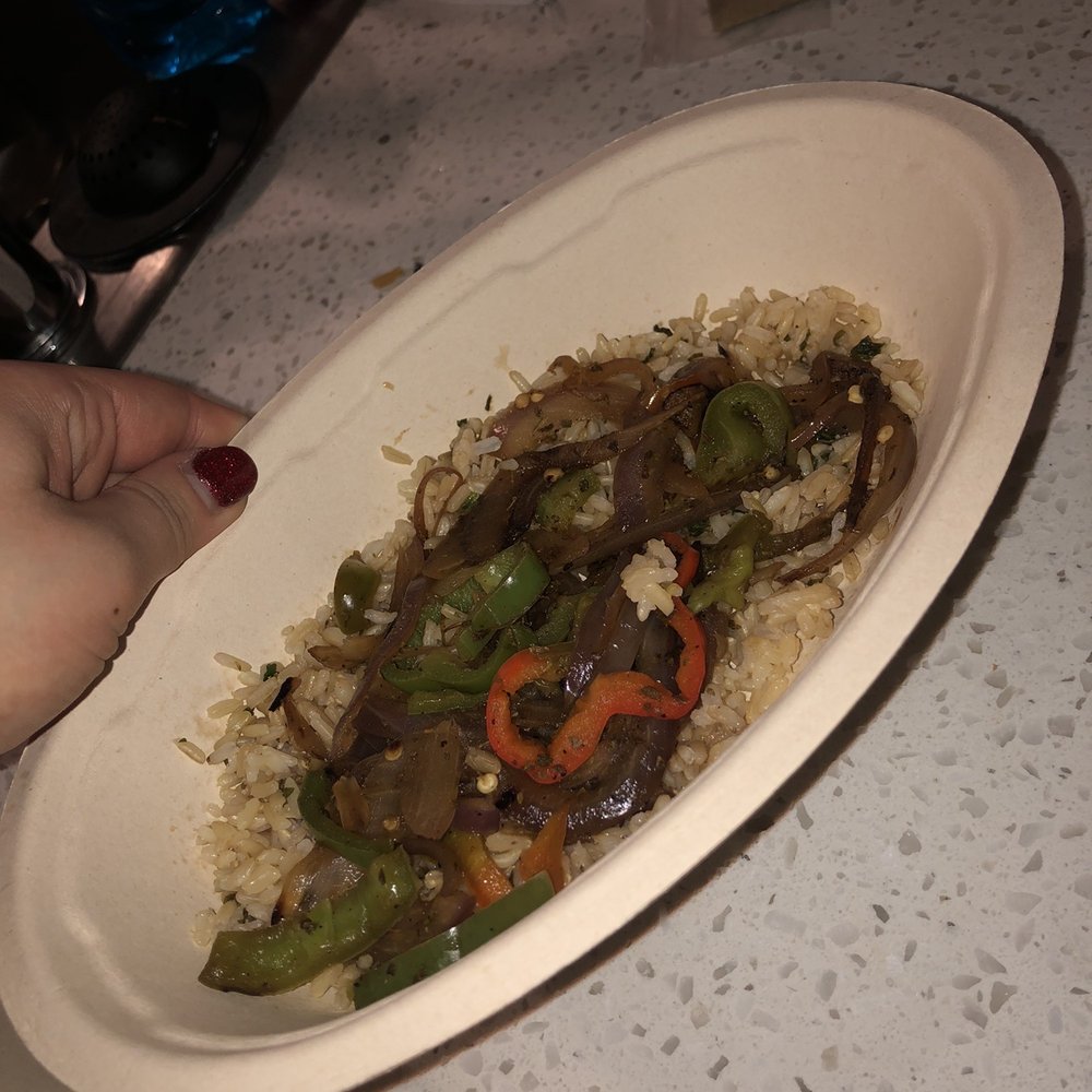 THIS is the burrito bowl . What !? Umm..., THIS is the burrito bowl . What !? Umm...,