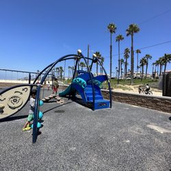 Huntington Beach All-Inclusive Playground