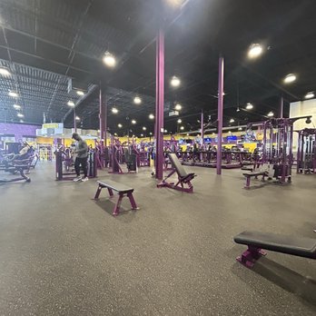 Planet Fitness - Gyms Near Me - West Bloomfield, Michigan