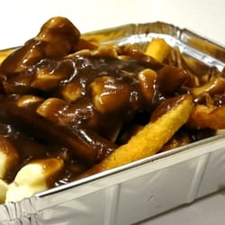 Montreal Steamies - Small poutine ($6.50)