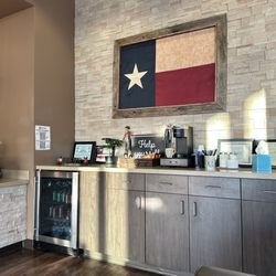 Express Emergency Room Harker Heights - Beverage and snack station