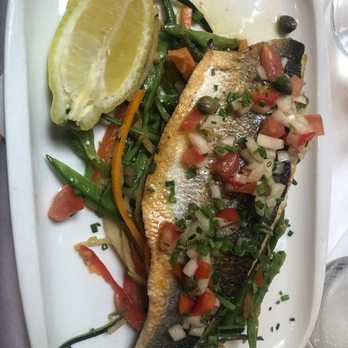 Le Bistro Marbeuf - Sea bass was excellent. Could use some potatoes with it though! - French Near Me - Paris, 75 Le Bistro Marbeuf - Sea bass was excellent. Could use some potatoes with it though! - French Near Me - Paris, 75
