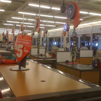 Old Navy - 2010 - Men's Clothing Near Me - Honolulu, Hawaii Old Navy - 2010 - Men's Clothing Near Me - Honolulu, Hawaii