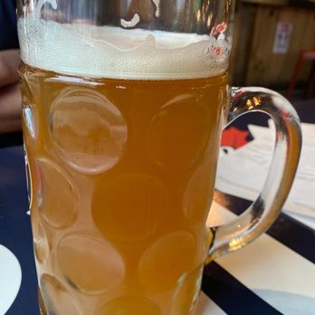 Redd's Biergarten - German Near Me - Newark, New Jersey