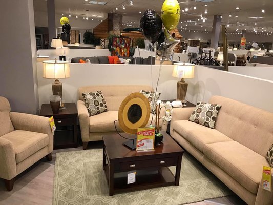 Gustafson S Furniture And Mattress 67 Photos Furniture Stores