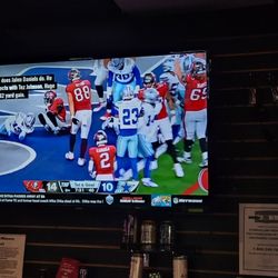 Out - n - About Bar and Music Lounge - Plenty of TVs