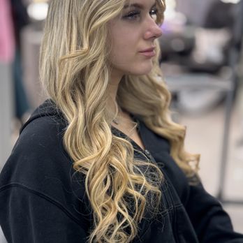 Cabellos Salon - Hair Salons Near Me - Miami, Florida Cabellos Salon - Hair Salons Near Me - Miami, Florida