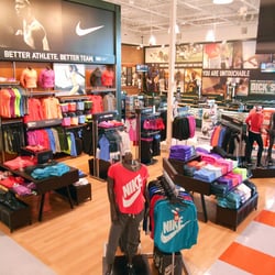 DICK'S Sporting Goods
