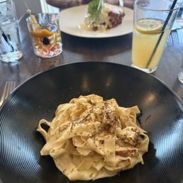 Fettuccine Alfredo Tartufo Fettuccine Alfredo Tartufo