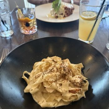 Mi Piace - Fettuccine Alfredo Tartufo - Italian Near Me - Pasadena, California Mi Piace - Fettuccine Alfredo Tartufo - Italian Near Me - Pasadena, California