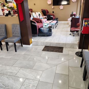 Cute Nails Salon - Nail Salons Near Me - Indianapolis, Indiana