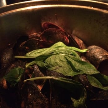 Flex Mussels - Fra Diavolo - Seafood Near Me - New York, New York