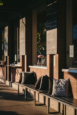Dose Coffee by null