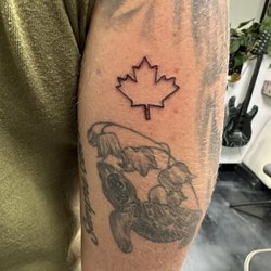 Advanced Tattoos & Piercing - Maple leaf
