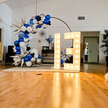 Fantasy Balloons - Balloon Services Near Me - Lakeland, Florida