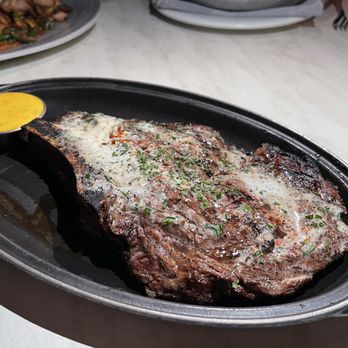 La Vie - Steak - Cocktail Bars Near Me - Washington, DC, District of Columbia