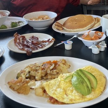 Casa Mayoral Restaurant - California Omelette so good - Mexican Near Me - Carson, California