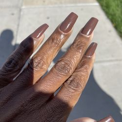 DT Nails And Spa