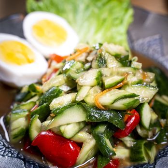 Isaan Der - Thai Near Me - Toronto, Ontario