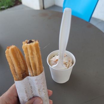 Hilton Tulum Riviera Maya - Churros and ice cream from la Churreria near casa 6 - Hotels Near Me - Iztapalapa, DIF Hilton Tulum Riviera Maya - Churros and ice cream from la Churreria near casa 6 - Hotels Near Me - Iztapalapa, DIF