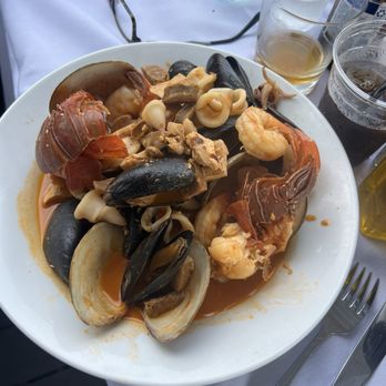 Catcher's Fish House - Seafood Near Me - Freeport, New York