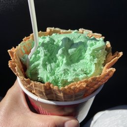 Pistachio in waffle cup Pistachio in waffle cup