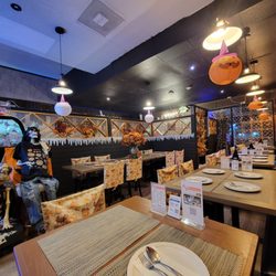 B Thai Cuisine - Seasonal decor!
