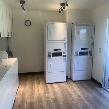 Otavon Apartments - New Laundry Room! Accepts quarters and pay-by app. - Apartments Near Me - Novato, California Otavon Apartments - New Laundry Room! Accepts quarters and pay-by app. - Apartments Near Me - Novato, California