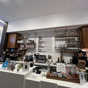 For Five Coffee Roasters - Inside & Counter - Coffee Roasteries Near Me - New York, New York